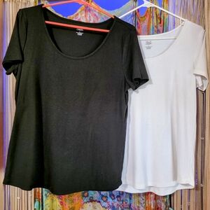 Falls Creek Women's Black and White Ribbed Tops